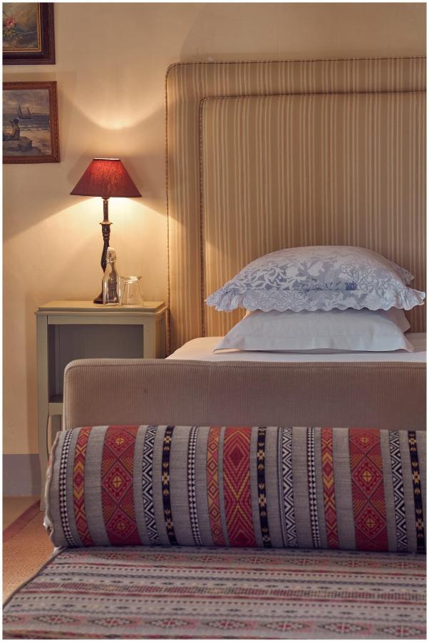 Hotel De L Orange Sommières Zewnętrze zdjęcie
