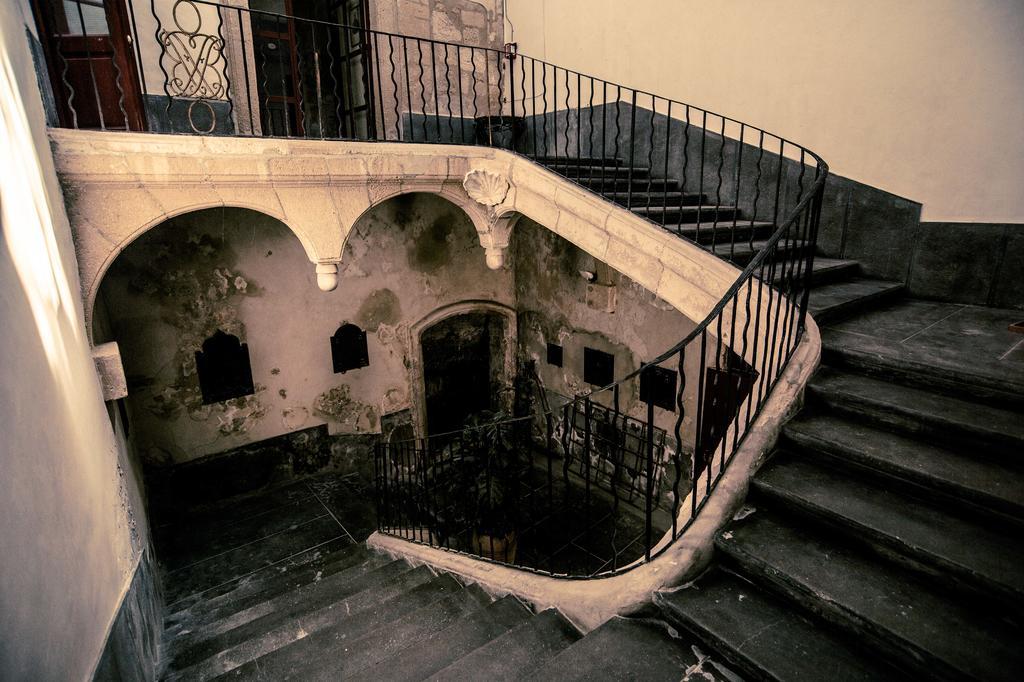 Hotel De L Orange Sommières Zewnętrze zdjęcie